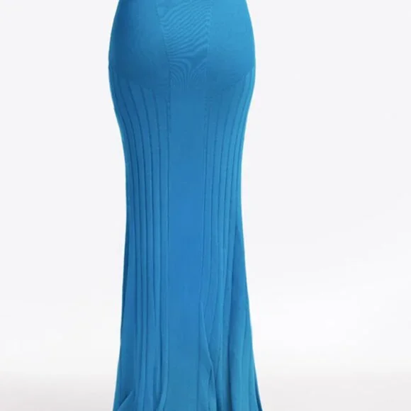 Knit Maxi Dress - Picture 3 of 5